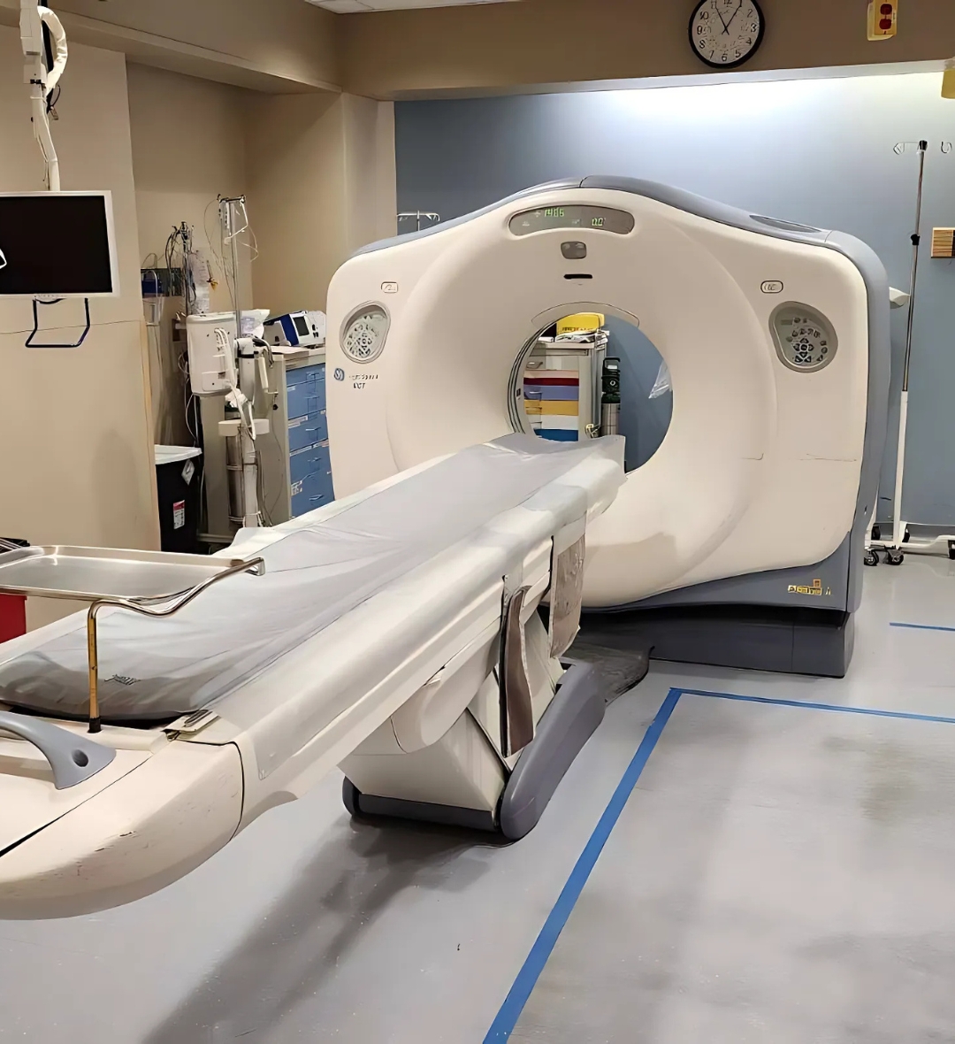 2008 GE LightSpeed VCT 128 Slice CT Scanner